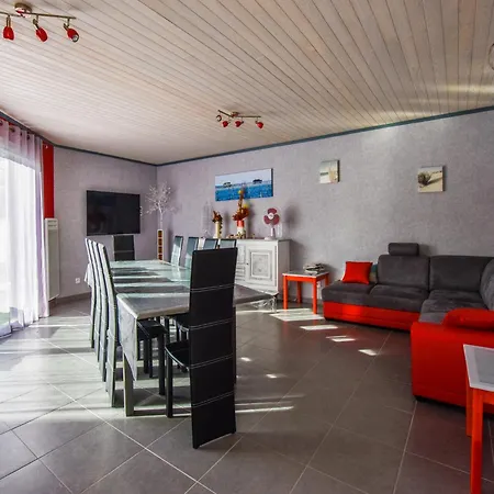 Poolside Escape By Arcachon * La Teste-de-Buch